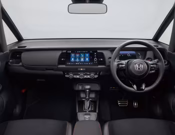Painel frontal Honda Fit e:HEV RS [Japan] '07.2026