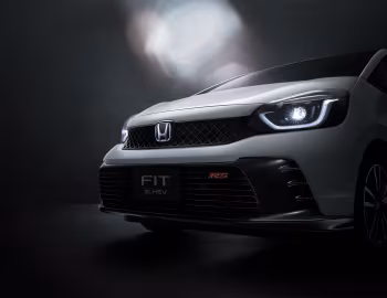 Honda Fit e:HEV RS [Japan] '08.2022–06.2026