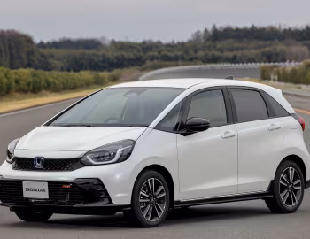 Honda Fit e:HEV RS [Japan] '08.2022–06.2026