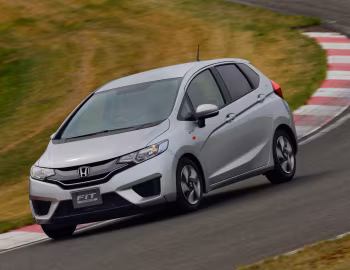 Honda Fit Hybrid '09.2013–09.2015