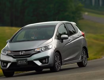 Honda Fit Hybrid '09.2013–09.2015