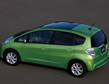 Honda Fit Hybrid [Japan] (GP1) '10.2010–05.2012