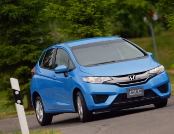 Honda Fit Hybrid '09.2013–09.2015