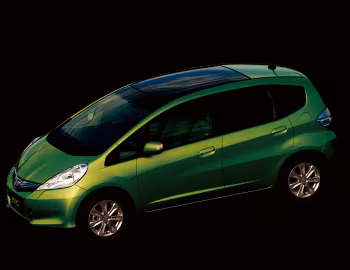 Honda Fit Hybrid [Japan] (GP1) '10.2010–05.2012