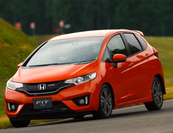 Honda Fit RS '09.2013–09.2015