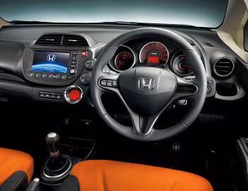 Painel frontal Honda Fit RS [Japan] (GE) '11.2009–05.2012