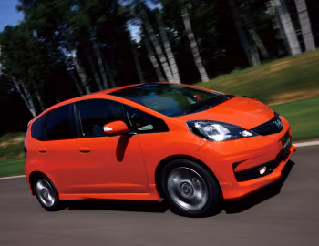 Honda Fit RS [Japan] (GE) '11.2009–05.2012
