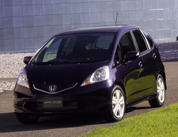 Honda Fit 1.5RS [Japan] (GE) '10.2007–11.2009