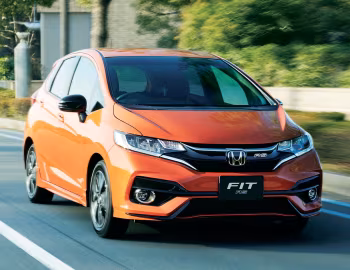 Honda Fit RS [Japan] '06.2017–01.2020