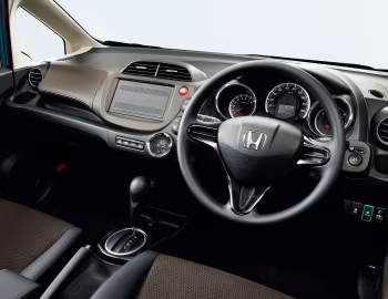 Interior Honda Fit Shuttle (GG) '06.2011–07.2013