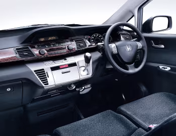 Painel frontal Honda FR-V [UK-spec] '2004–09