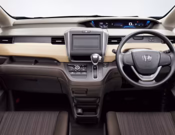 Передня панель Honda Freed '09.2016–10.2019