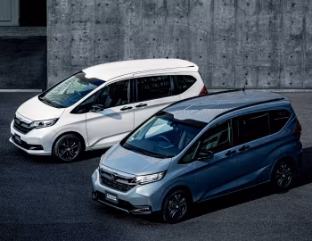 Honda Freed '09.2016–24