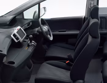 Interior Honda Freed Aero Package (GB3) '10.2011–04.2014