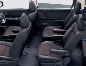 Interior Honda Freed Crosstar Hybrid "Black Style" '2023–24