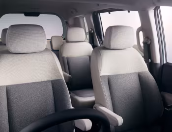 Interior Honda Freed e:HEV '2024–pr.