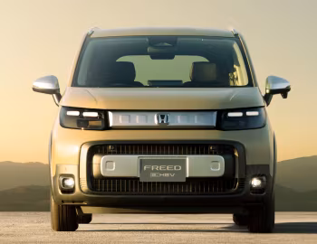 Honda Freed e:HEV Crosstar '2024–н.ч.