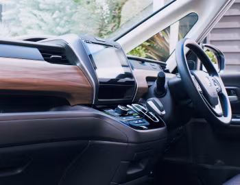 Інтер'єр Honda Freed Hybrid '10.2019–24