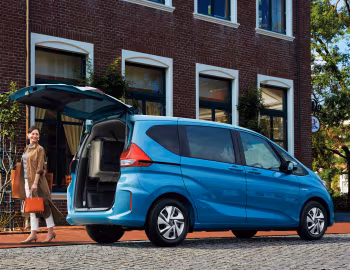 Honda Freed Hybrid '09.2016–10.2019