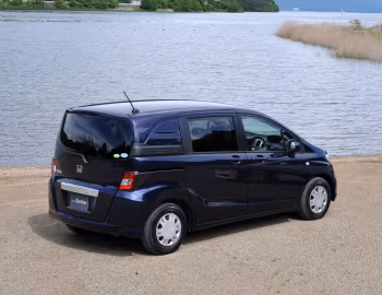 Honda Freed Spike (GB3) '07.2010–04.2014