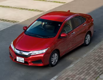 Honda Grace '06.2015–07.2017