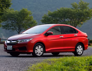 Honda Grace '06.2015–07.2017