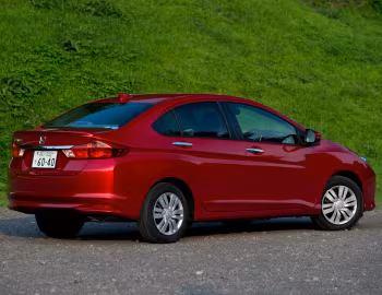Honda Grace '06.2015–07.2017