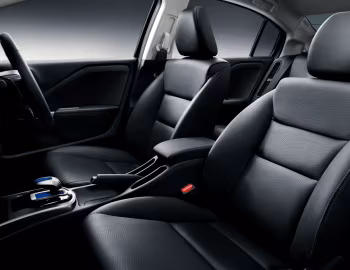 Interior Honda Grace Hybrid '12.2014–07.2017