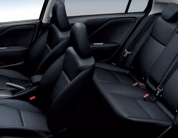 Interior Honda Grace '06.2015–07.2017
