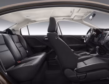 Интерьер Honda Greiz '2015–19