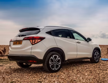 Honda HR-V [UK-spec] '2015–18