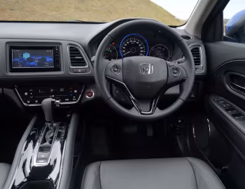 Передня панель Honda HR-V [South Africa] '2018–22