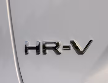 Honda HR-V e:HEV [UK-spec] '2021–24
