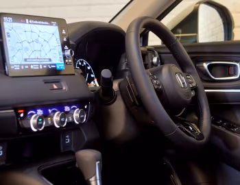 Interior Honda HR-V e:HEV [UK-spec] '2021–24