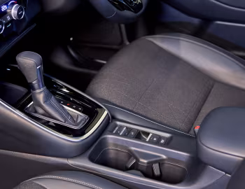 Interior Honda HR-V e:HEV [UK-spec] '2021–24
