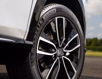 Honda HR-V e:HEV [UK-spec] '2021–24