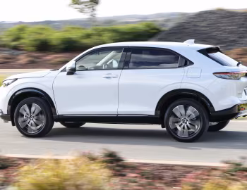 Honda HR-V e:HEV L [Australia] '2022–24