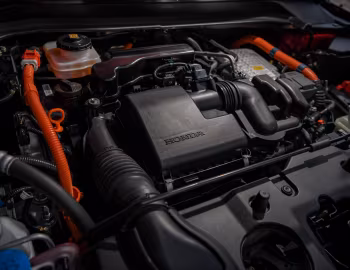 Sob o capô Honda HR-V e:HEV RS [Thailand] '2021–pr.