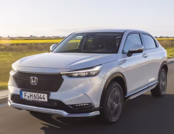 Honda HR-V e:HEV with Sport-Paket [Germany] '2021–24
