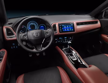 Painel frontal Honda HR-V Sport [EU-spec] '2018–21