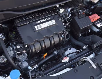 Sob o capô 2012–14 Honda Insight [North America] (ZE2) '2011–08.2014