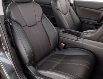 Интерьер 2019–22 Honda Insight [North America] '2018–22