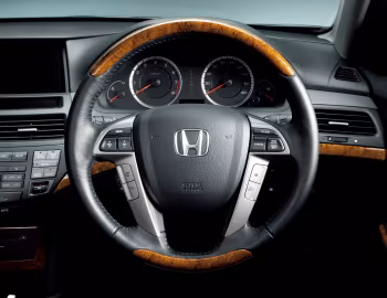 Painel frontal Honda Inspire (CP3) '08.2010–09.2012