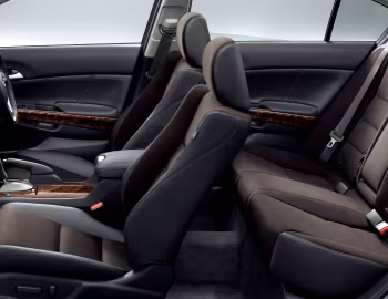 Интерьер Honda Inspire (CP3) '12.2007–07.2010