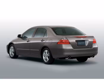 Honda Inspire (UC1) '11.2005–11.2007