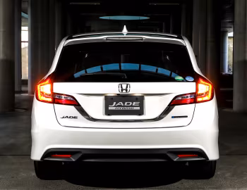 Honda Jade Hybrid [Japan] '01.2015–05.2018