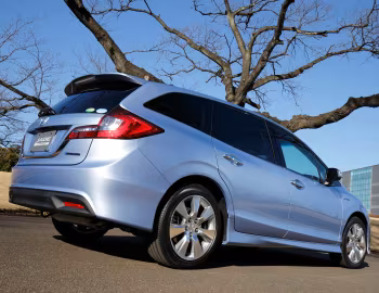 Honda Jade Hybrid [Japan] '01.2015–05.2018