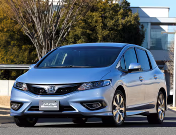 Honda Jade Hybrid [Japan] '01.2015–05.2018