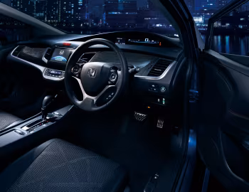Interior Honda Jade RS [Japan] '05.2015–05.2018