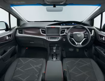Передня панель Honda Jade RS [Japan] '05.2015–05.2018